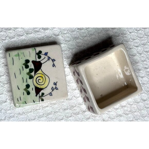 Hand-Painted Ceramic Snail Trinket Earring Box Leaf Design Square Shape 3" Gift - Picture 3 of 5